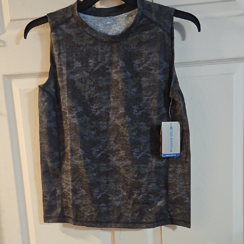 COLOSSEUM BOYS CAMO TANK: NEW WITH TAGS: SIZE LARGE